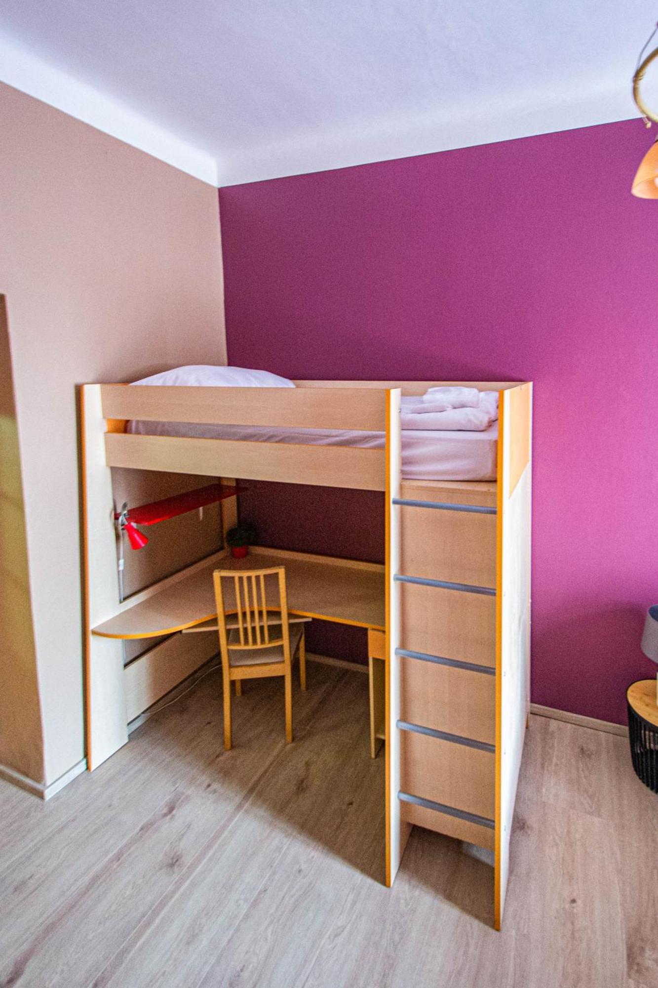 Modern Cozy By Ruterra Apartment Prag