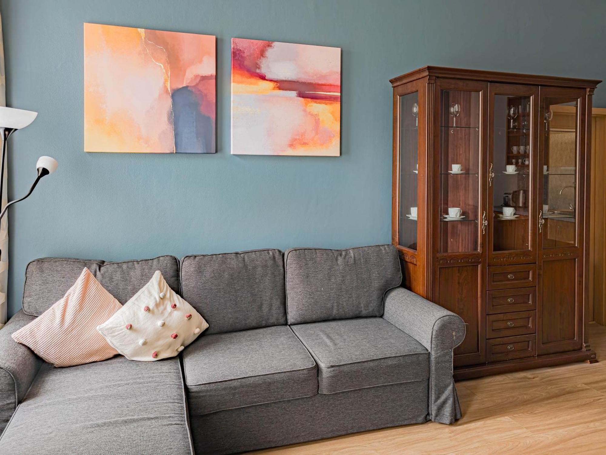 Modern Cozy By Ruterra Apartment Prag